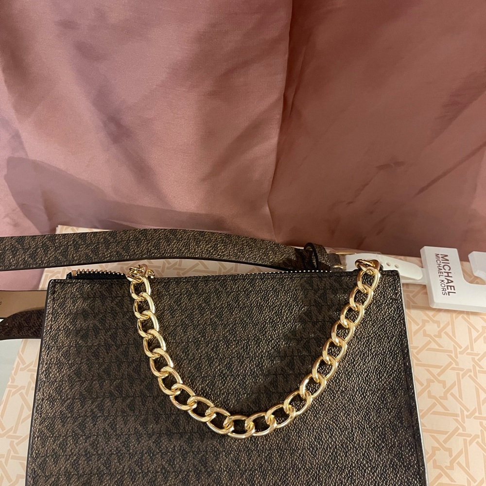 🌸Micheal Kors Belt Bag🌸